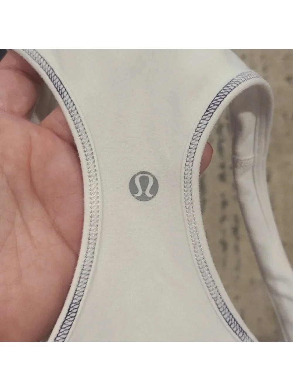 Lululemon Cool Razorback Rare UTKAT Asana tank white